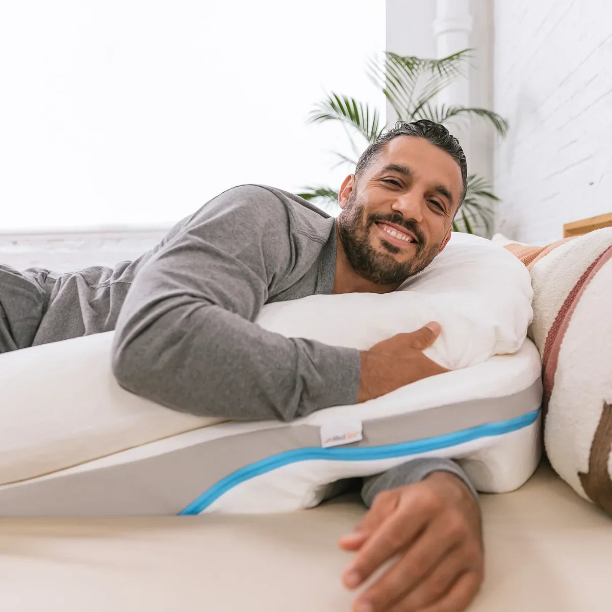 Handled Relief System - Sleep Comfortably Without Shoulder Pain